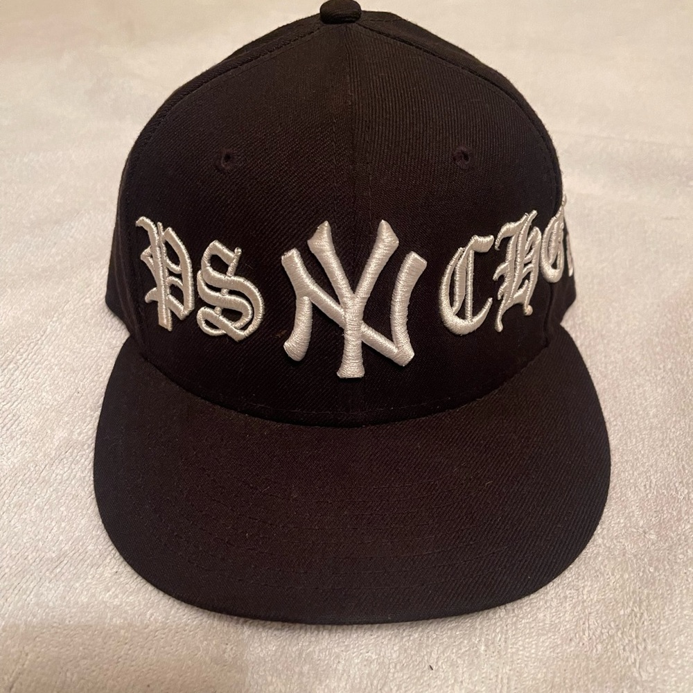 Rare Black New Era Yankees Psycho fitted Hat size 7 1/8